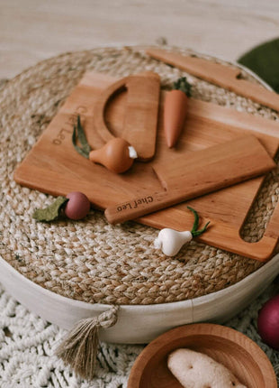 Safe Cutting Board and Knives