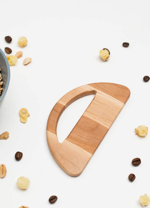 Safe Cutting Board and Knives