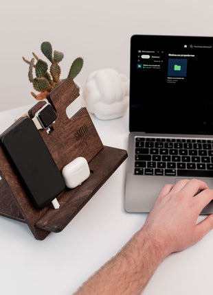 Wooden Docking Station – Personalized Gift for Him