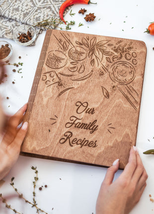 Wooden Recipe Book – Tomatoes Theme
