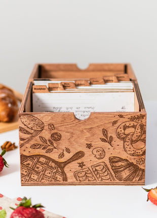 Wooden Recipe Box – Bakery Theme