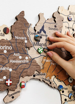 Wooden Map of Italy – Multicolor